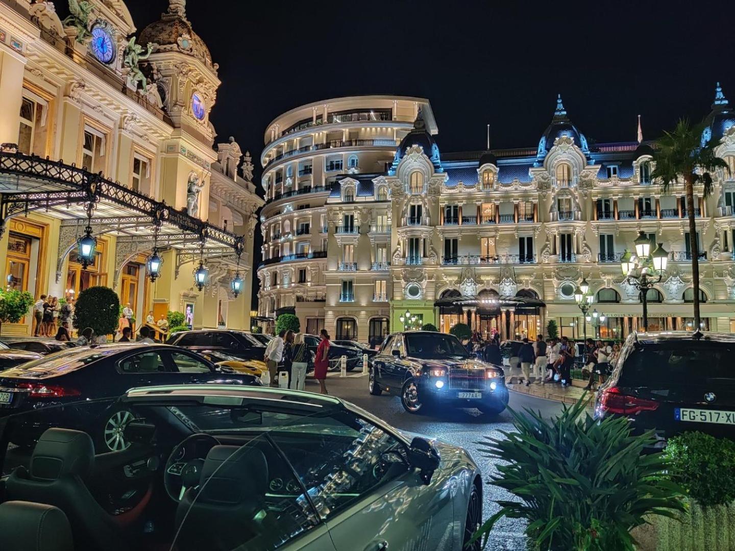 Le Coq Albert II - Monaco Border - Wifi Beausoleil Zewnętrze zdjęcie